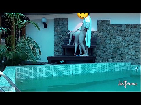 ❤️ Boss xizmetkarê vedixwîne hewzê, lê nikarî li ber germiyekê bisekine ❌ Super porno li ku.onlydesiporn.ru ❤